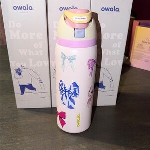 owala Pink Bow Stainless Travel Bottle